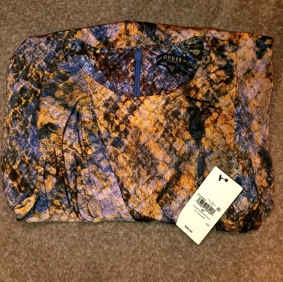 NWT Guess Dress - Picture 3 of 3